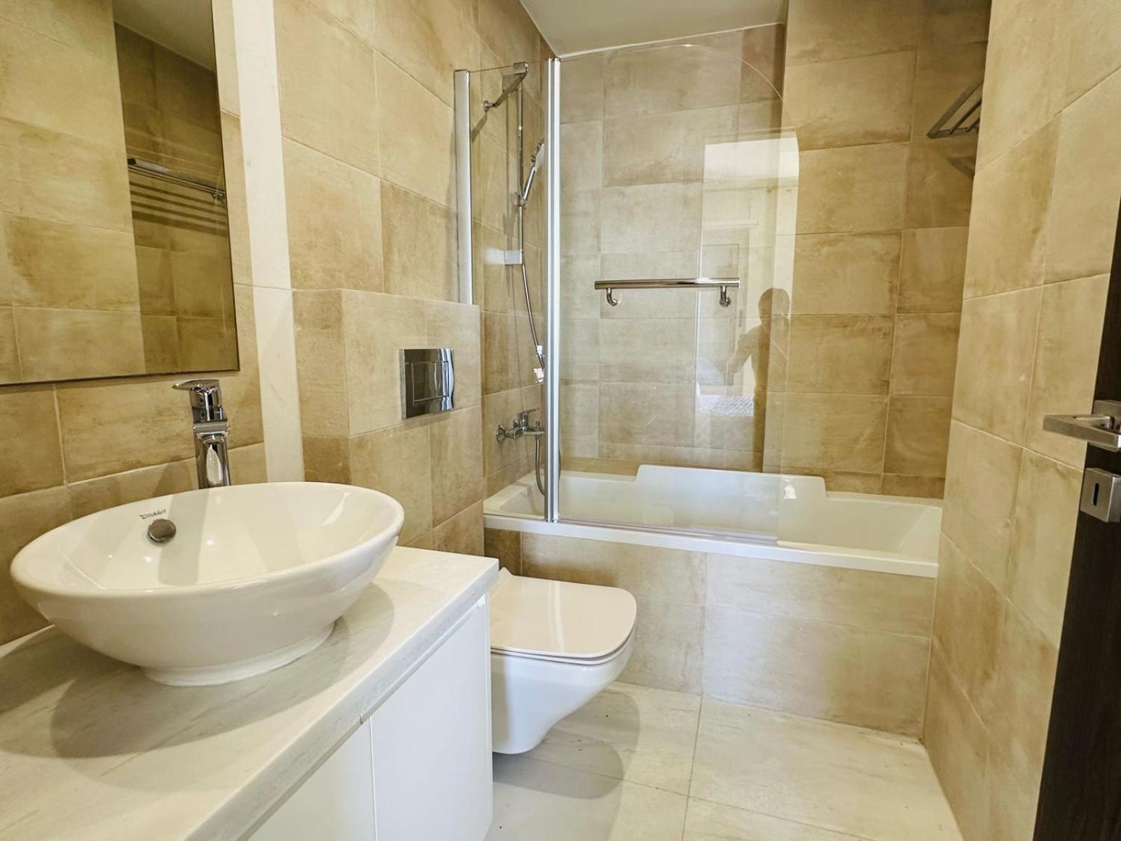 Coral Bay Beach Villa Paphos 外观 照片