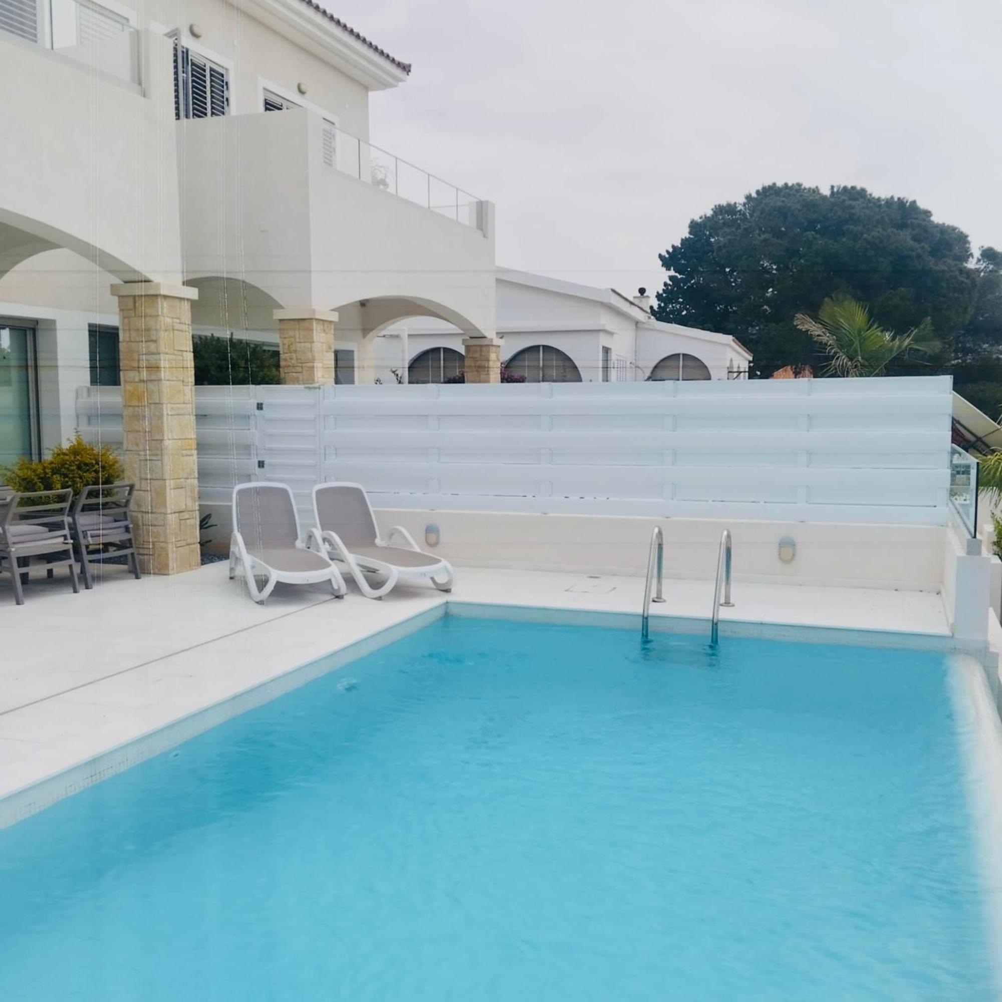 Coral Bay Beach Villa Paphos 外观 照片